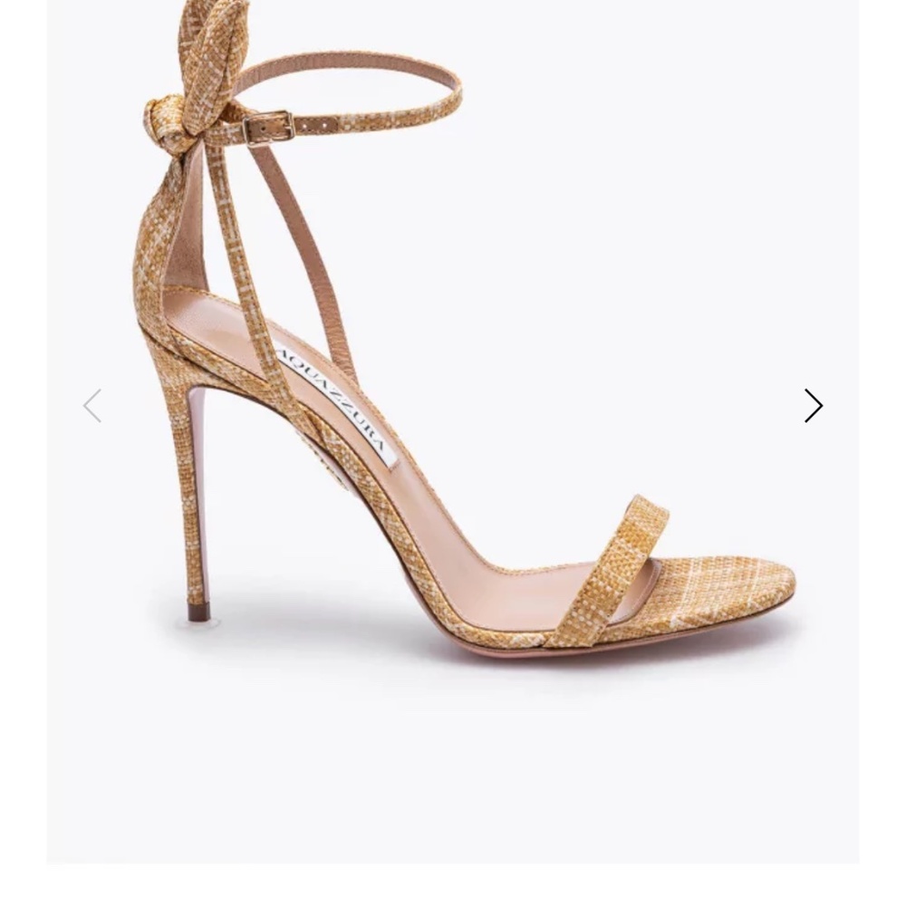 AQUAZZURA Bowtie - Raffia Sandlas with Bowtie 105 Brand New 39.5